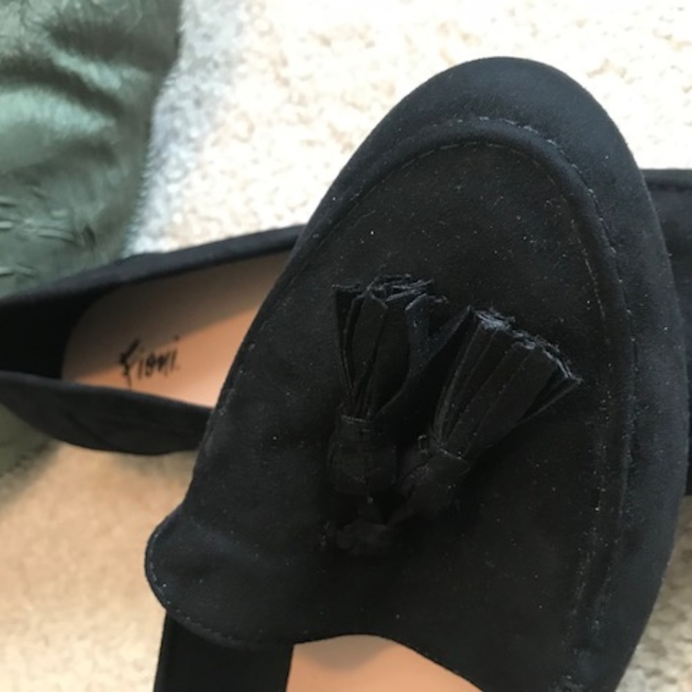 Womens Fioni Suede loafers